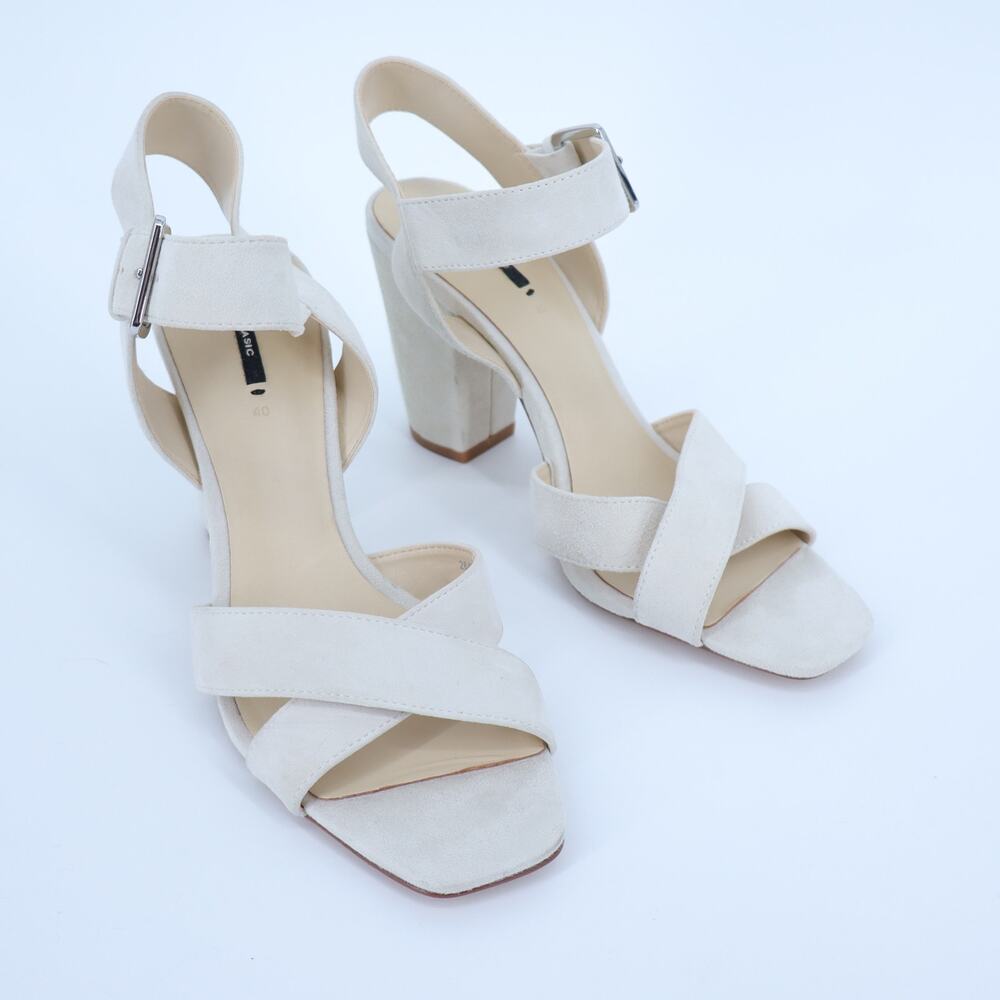 ZARA Suede Heeled Sandals Off White Ankle Strap Square Toe Women's 40/US 9